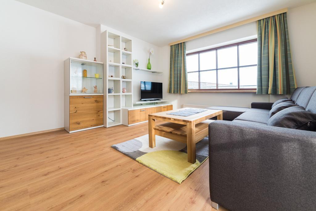 Apart Steiner Apartment ชตราสอัมซิลลาทาล ภายนอก รูปภาพ